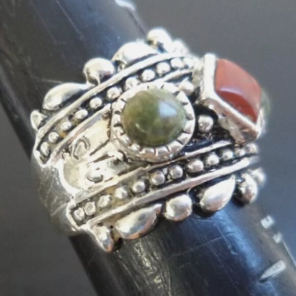 VINTAGE ESTATE SIGNED PREMIER DESIGNS SZ 6 RING 1982 - Picture 3 of 4